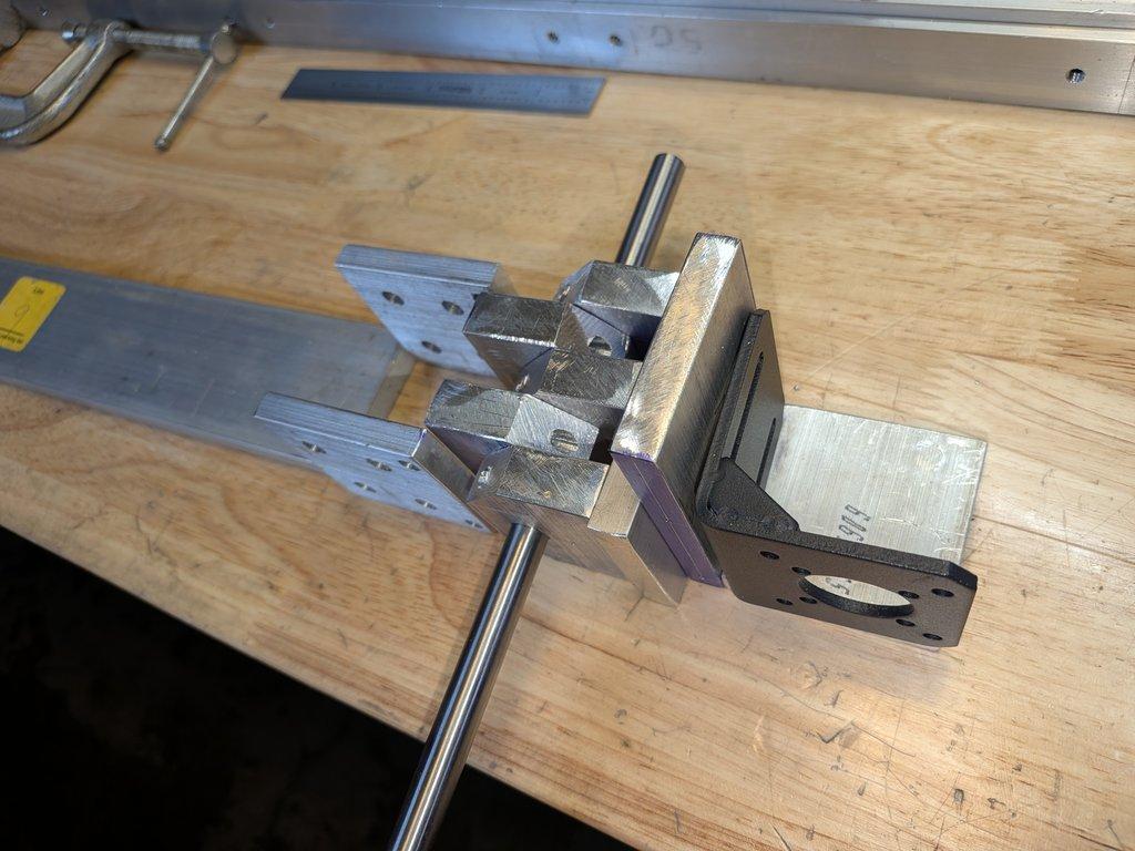 Boom End Mockup: Hinge, Mount Blocks & Pan Drive