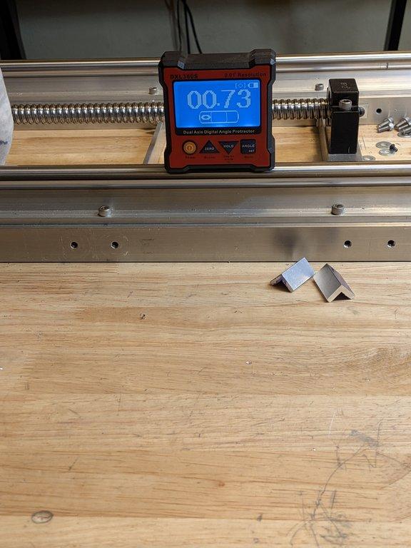 Digital inclinometer measuring LIMNMOCO boom angle