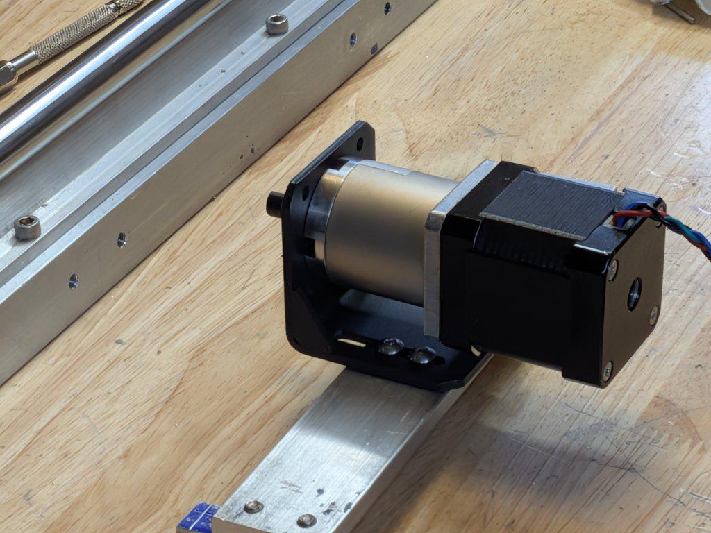 Track Drive Motor Bracket Fitment