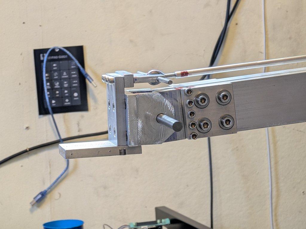 Head Elbows: Tube Cutting & Gusset Fitment