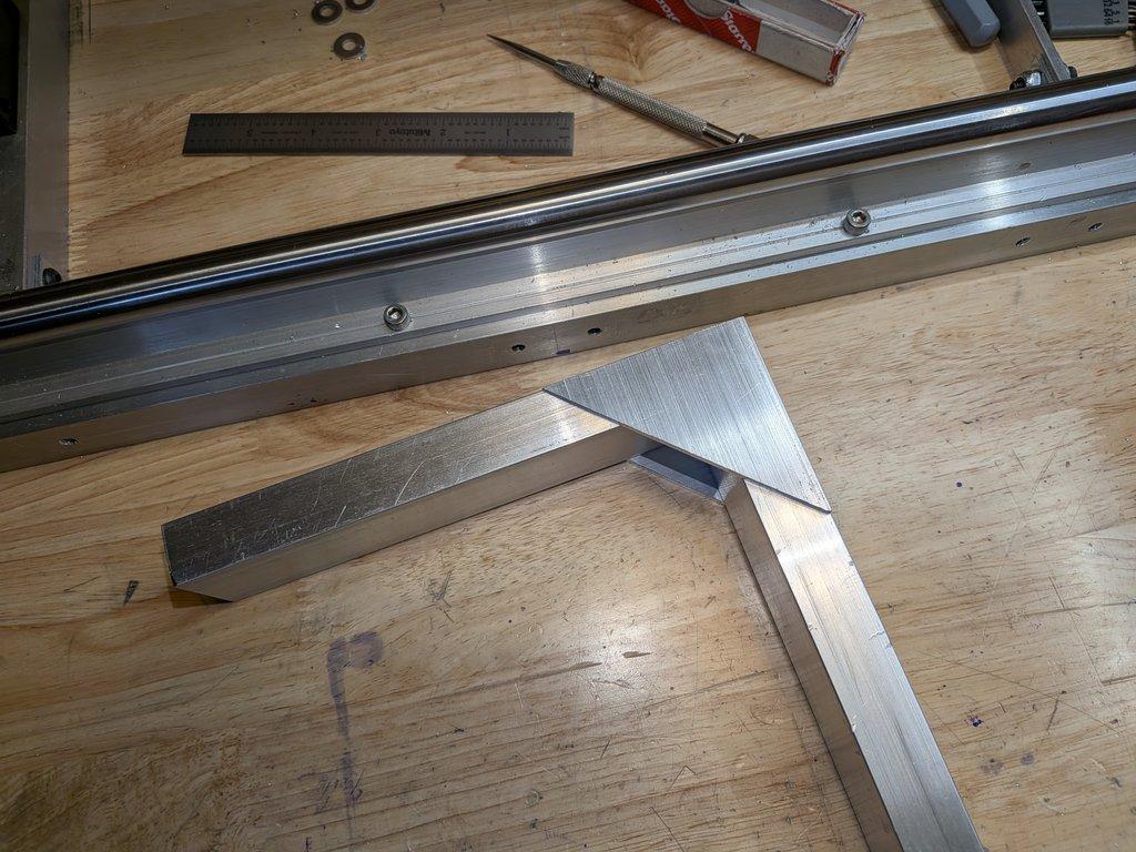 Head Elbows: Tube Cutting & Gusset Fitment