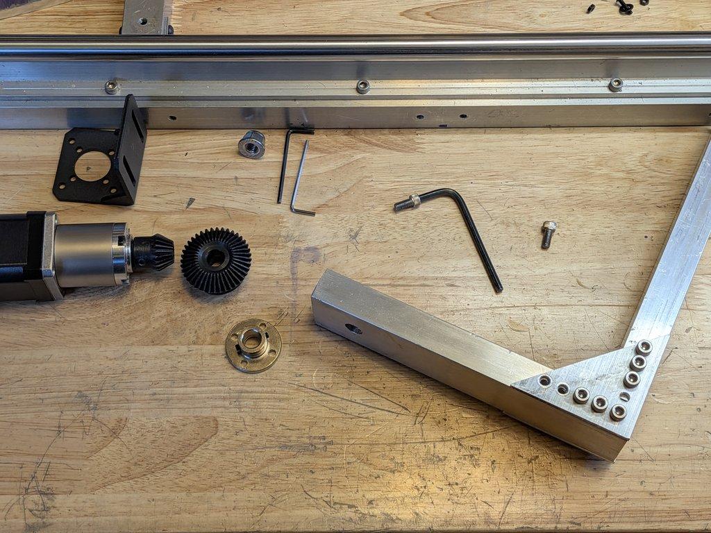 Pan Axis Fitment & Camera Head Direction